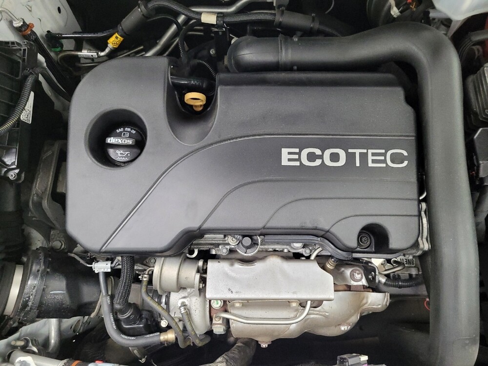 2018 Chevrolet Equinox in Las Vegas, NV 89104 - 18109459 30