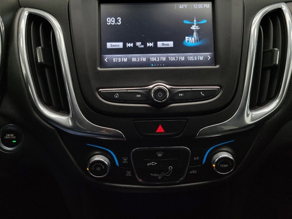 2018 Chevrolet Equinox in Las Vegas, NV 89104 - 18109459 25