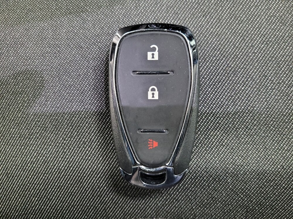 2018 Chevrolet Equinox in Las Vegas, NV 89104 - 18109459 32