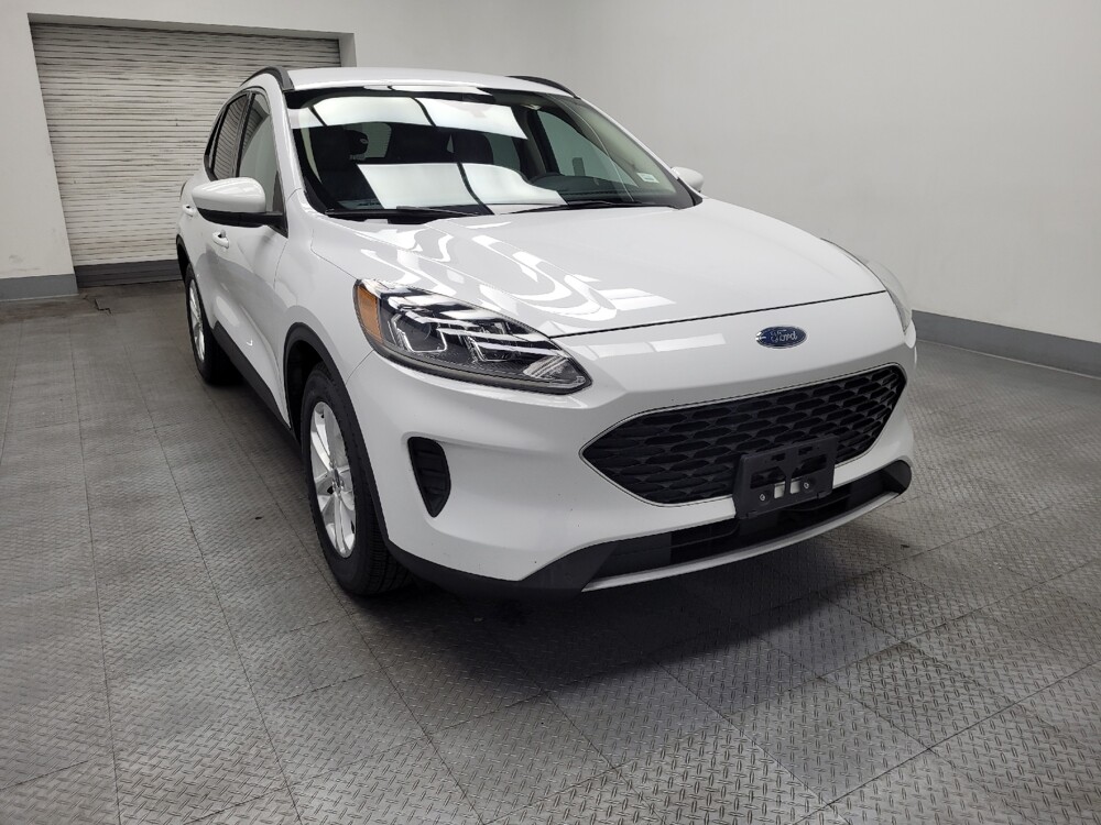 2020 Ford Escape in Las Vegas, NV 89104 - 18109460 13