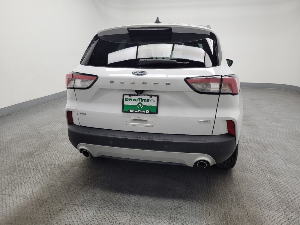 2020 Ford Escape in Las Vegas, NV 89104 - 18109460 7