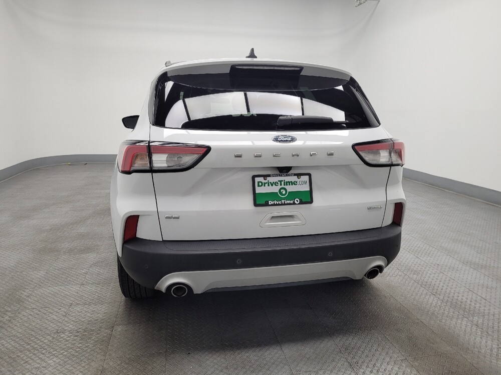 2020 Ford Escape in Las Vegas, NV 89104 - 18109460 6