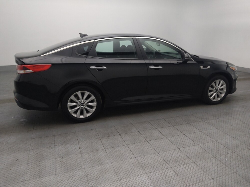 2018 Kia Optima in Salem, VA 24153 - 18109464 10