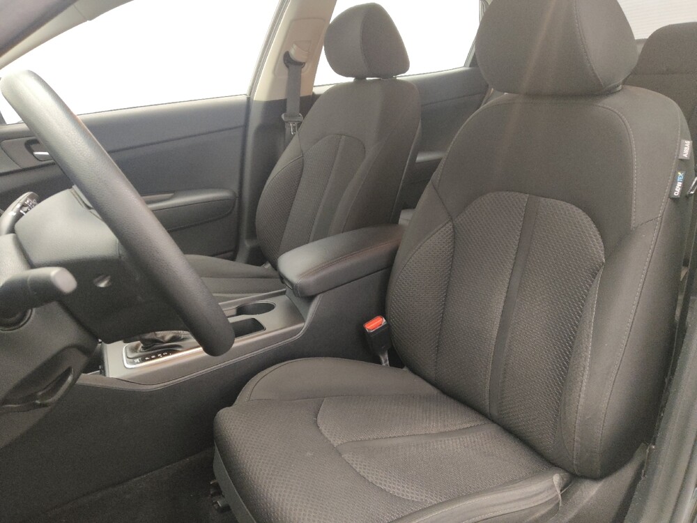 2018 Kia Optima in Salem, VA 24153 - 18109464 17