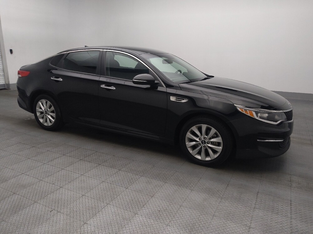 2018 Kia Optima in Salem, VA 24153 - 18109464 11