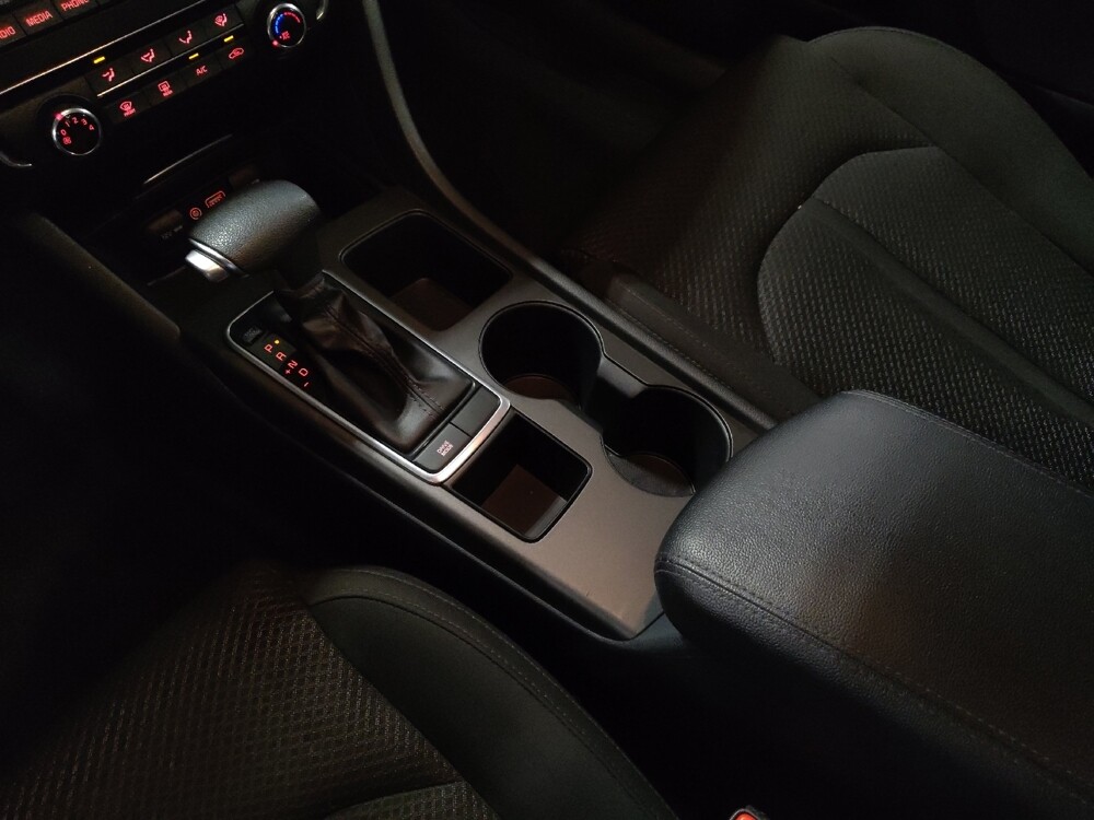 2018 Kia Optima in Salem, VA 24153 - 18109464 26