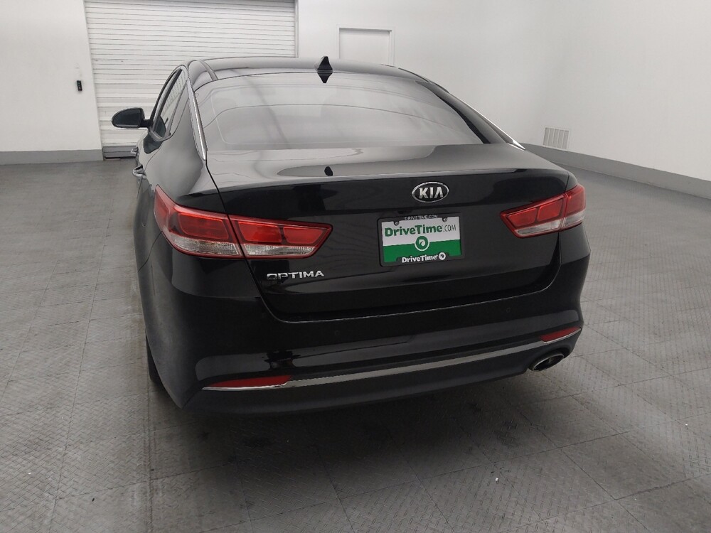 2018 Kia Optima in Salem, VA 24153 - 18109464 6