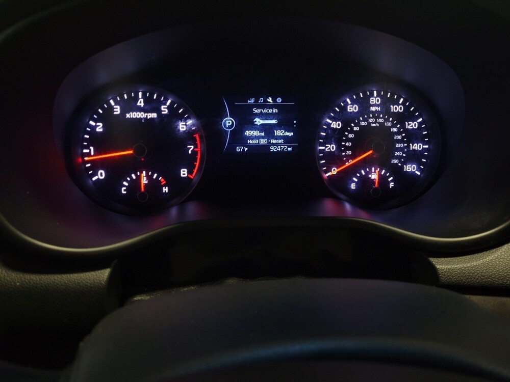 2017 Kia Sportage in Hialeah, FL 33014 - 18109465 23