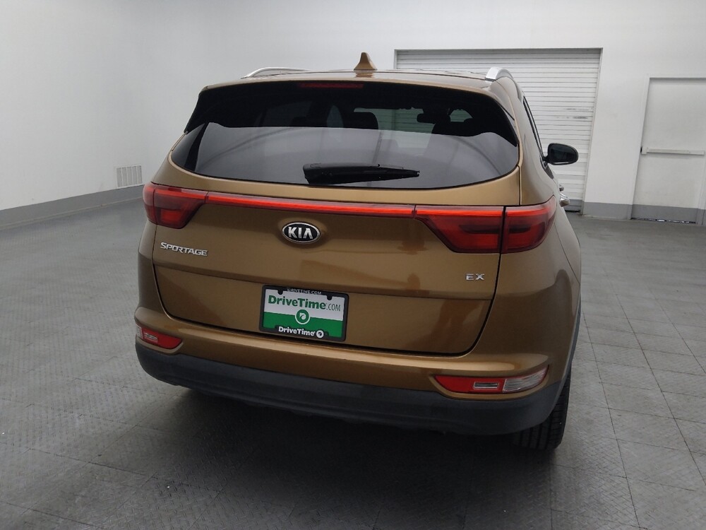2017 Kia Sportage in Hialeah, FL 33014 - 18109465 7