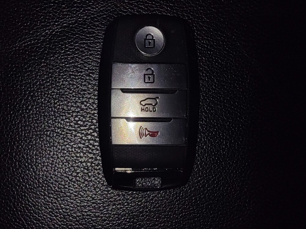 2017 Kia Sportage in Hialeah, FL 33014 - 18109465 32