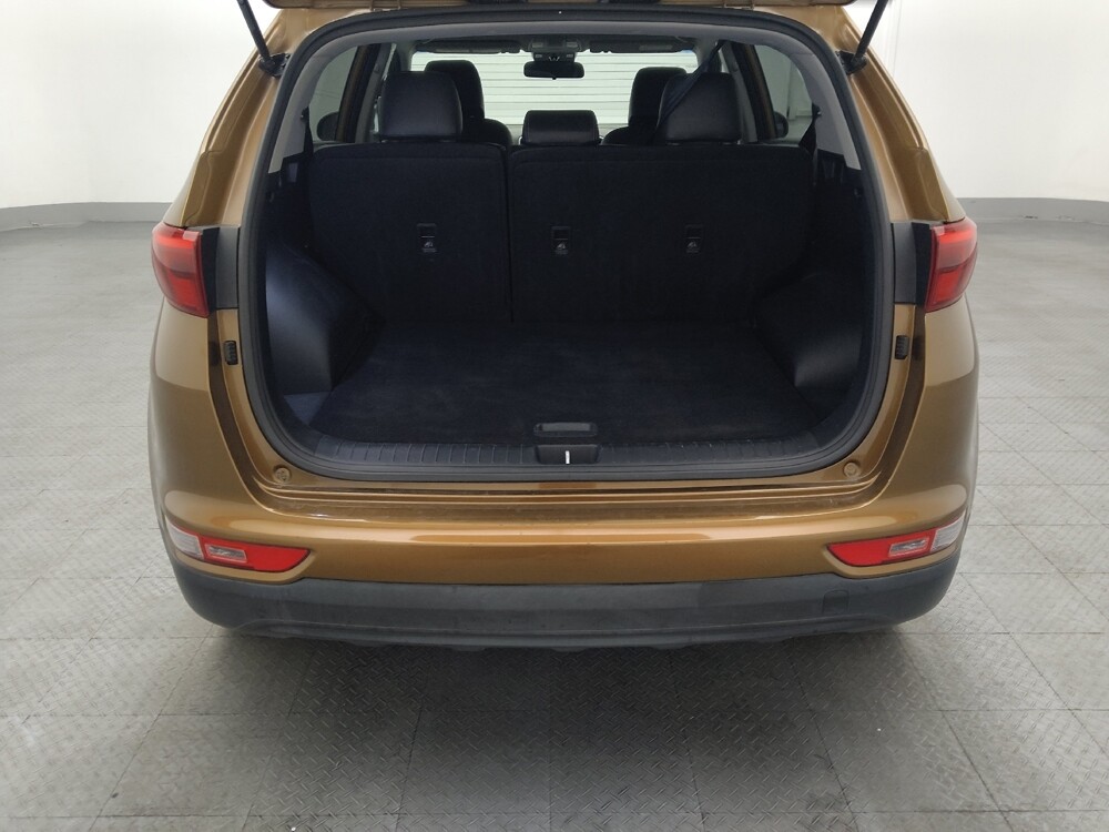 2017 Kia Sportage in Hialeah, FL 33014 - 18109465 29