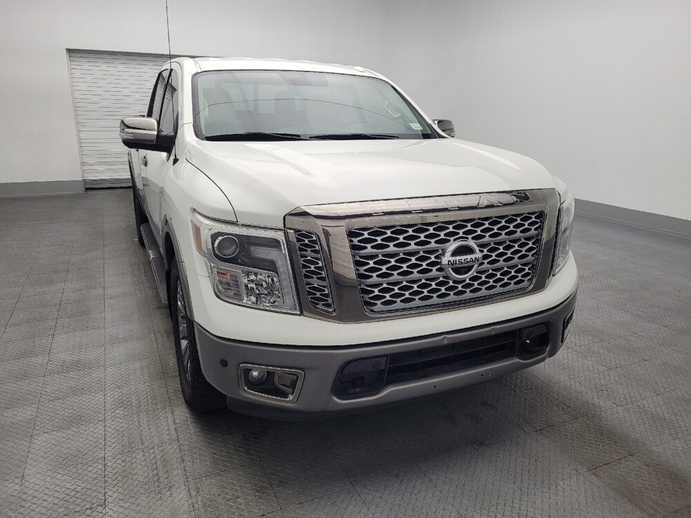 2019 Nissan Titan in Gainesville, FL 32609 - 18109470 14