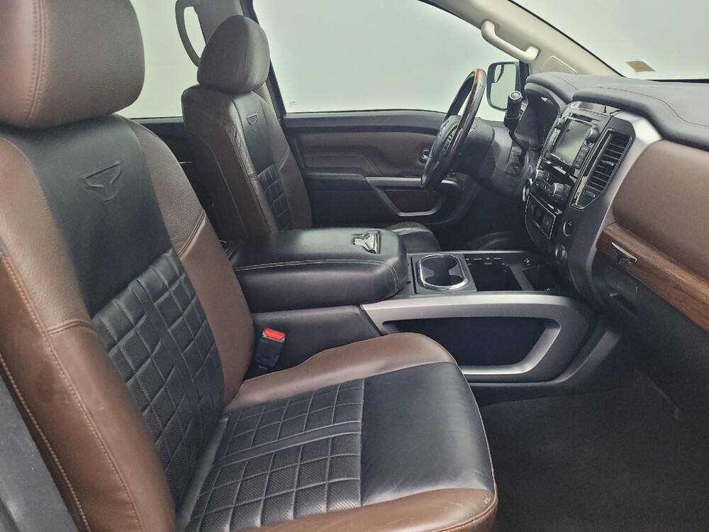 2019 Nissan Titan in Gainesville, FL 32609 - 18109470 21