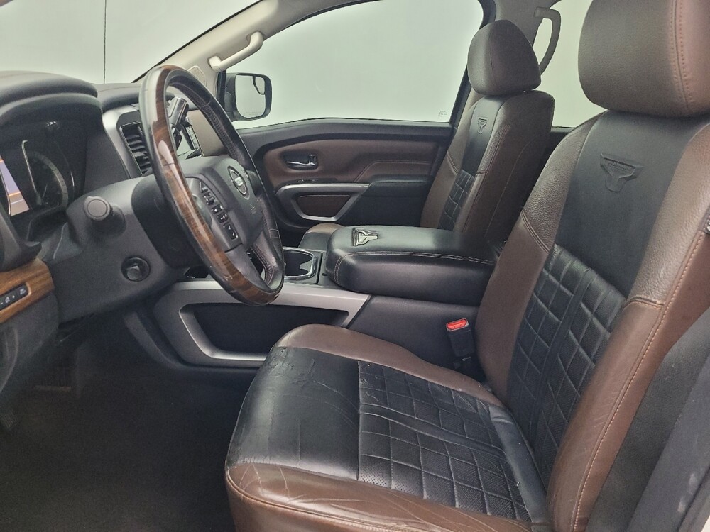 2019 Nissan Titan in Gainesville, FL 32609 - 18109470 17