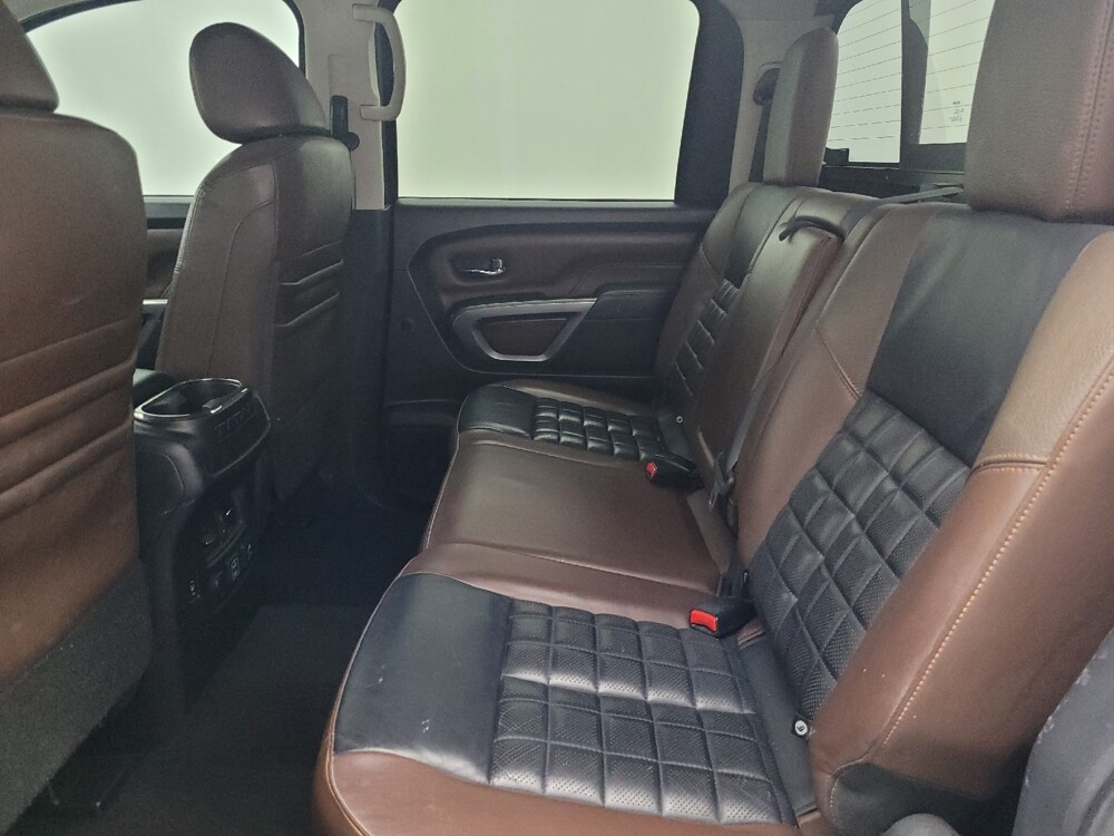 2019 Nissan Titan in Gainesville, FL 32609 - 18109470 18