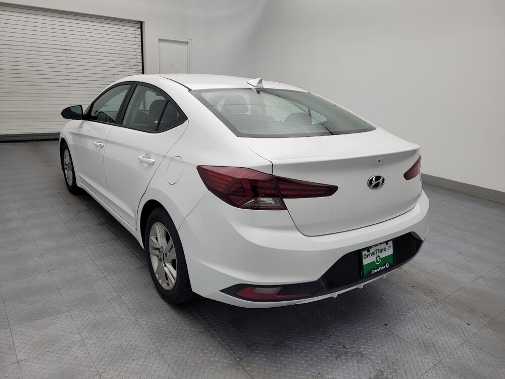 2019 Hyundai Elantra in Raleigh, NC 27604 - 18109487 5