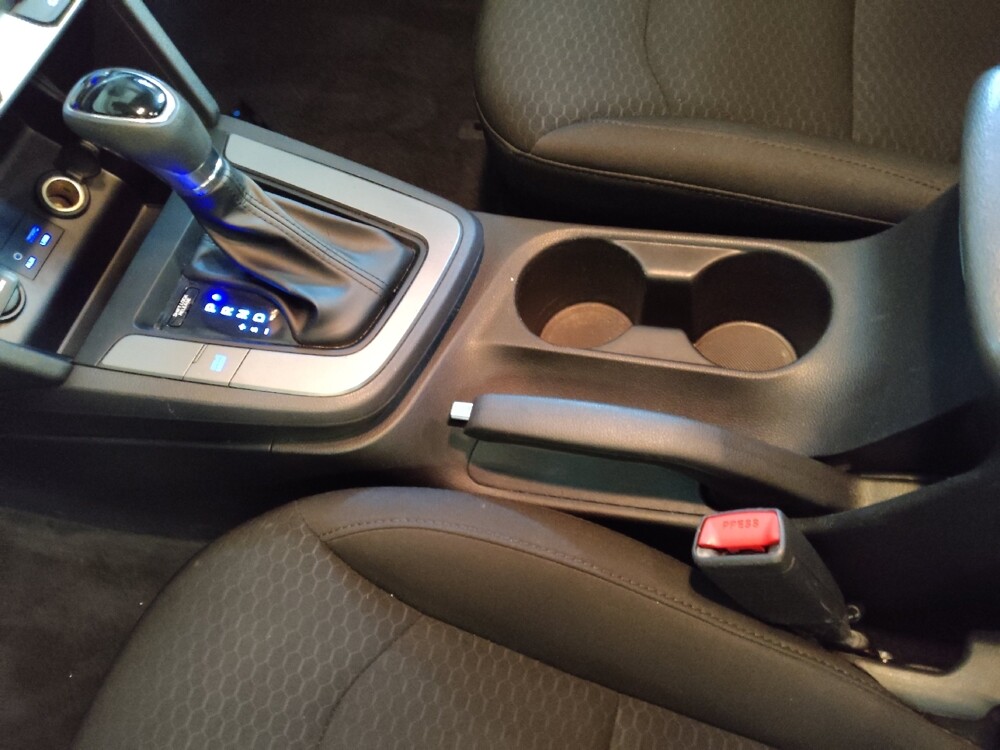 2019 Hyundai Elantra in Raleigh, NC 27604 - 18109487 26