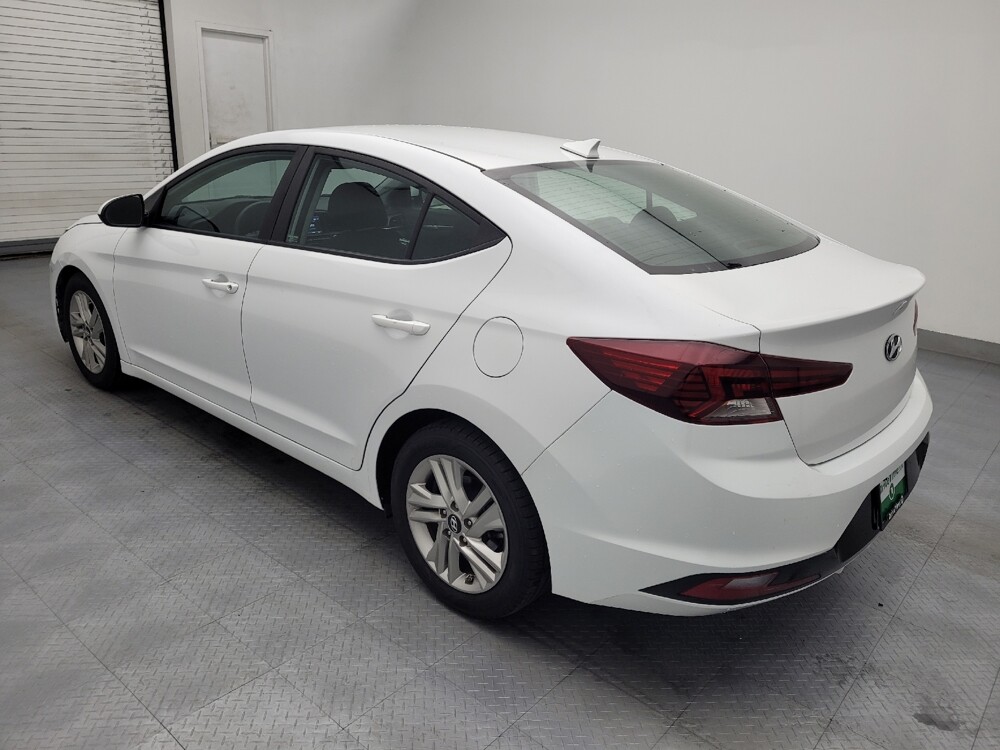 2019 Hyundai Elantra in Raleigh, NC 27604 - 18109487 3