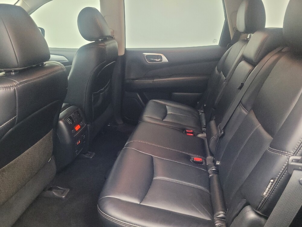 2019 Nissan Pathfinder in Memphis, TN 38115 - 18109491 18