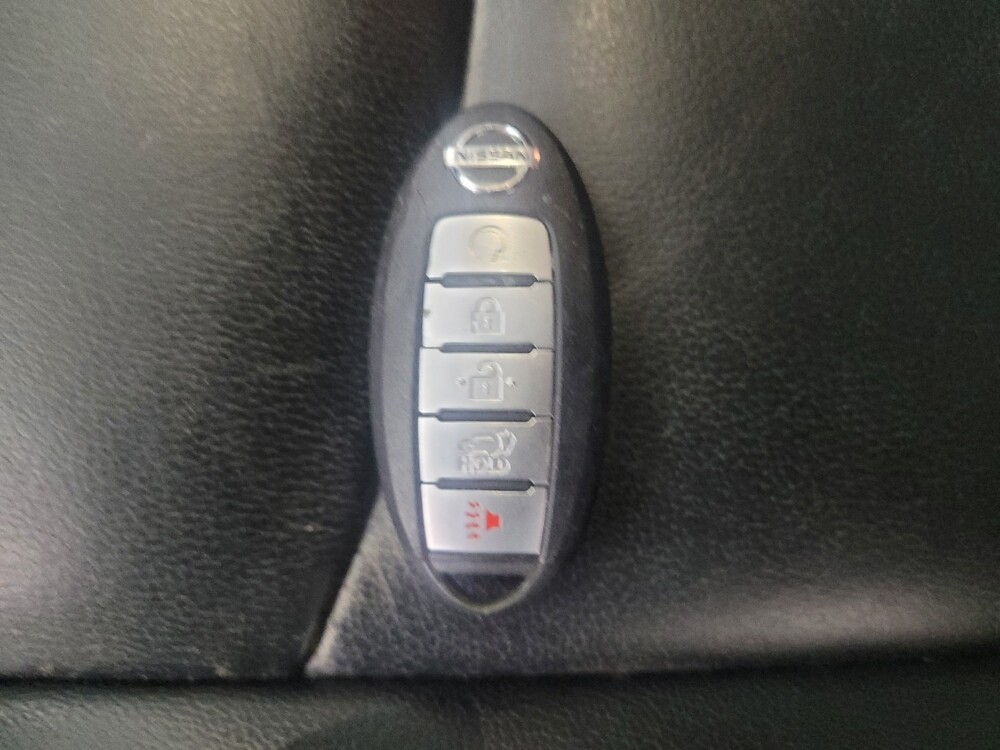 2019 Nissan Pathfinder in Memphis, TN 38115 - 18109491 32