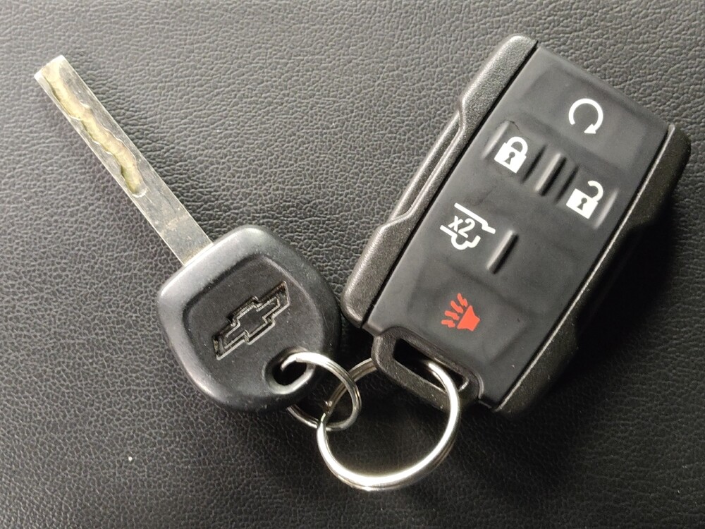 2019 Chevrolet Tahoe in San Antonio, TX 78238 - 18109498 32