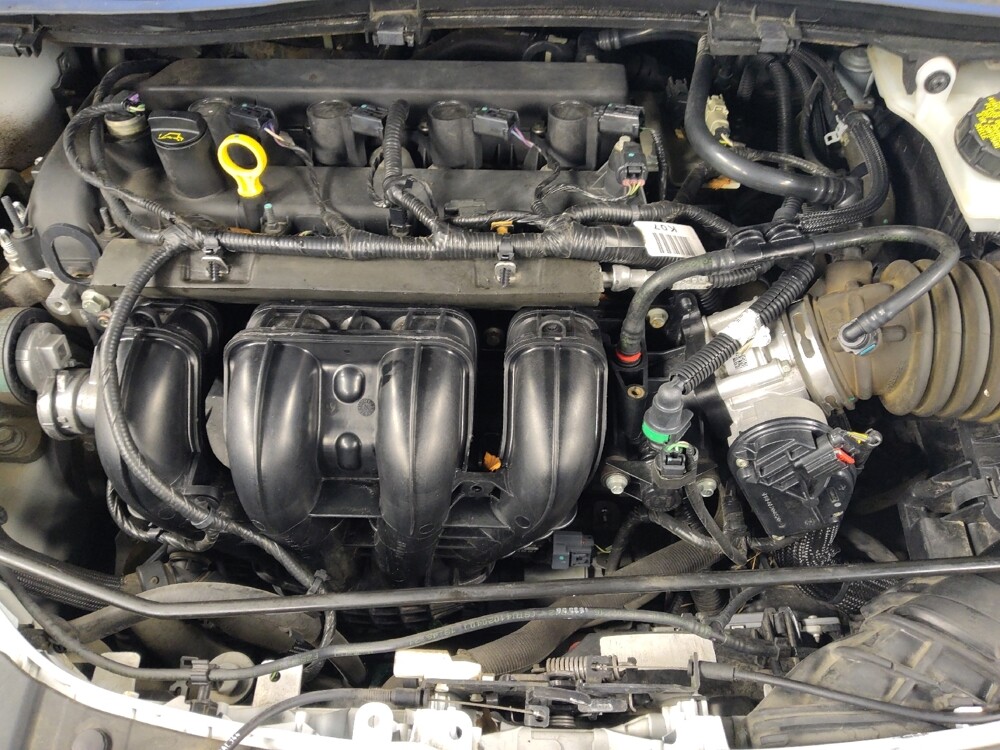 2016 Ford Escape in San Antonio, TX 78238 - 18109500 30