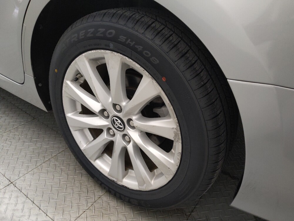 2019 Toyota Camry in Houston, TX 77074 - 18109502 31