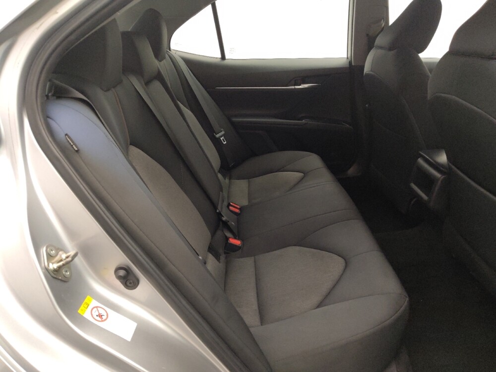 2019 Toyota Camry in Houston, TX 77074 - 18109502 19