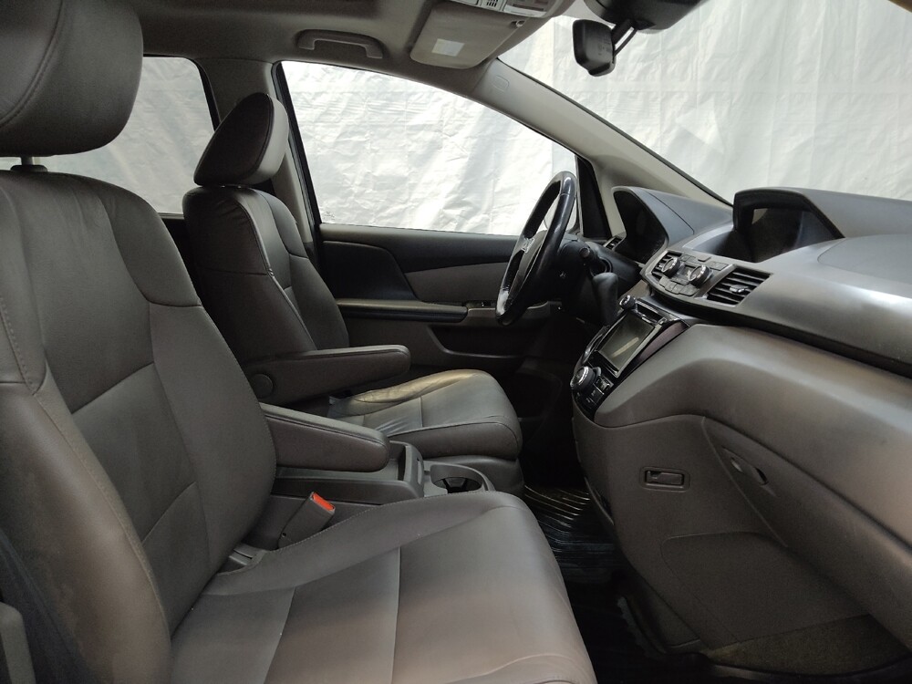 2015 Honda Odyssey in Fairfield, OH 45014 - 18109510 21