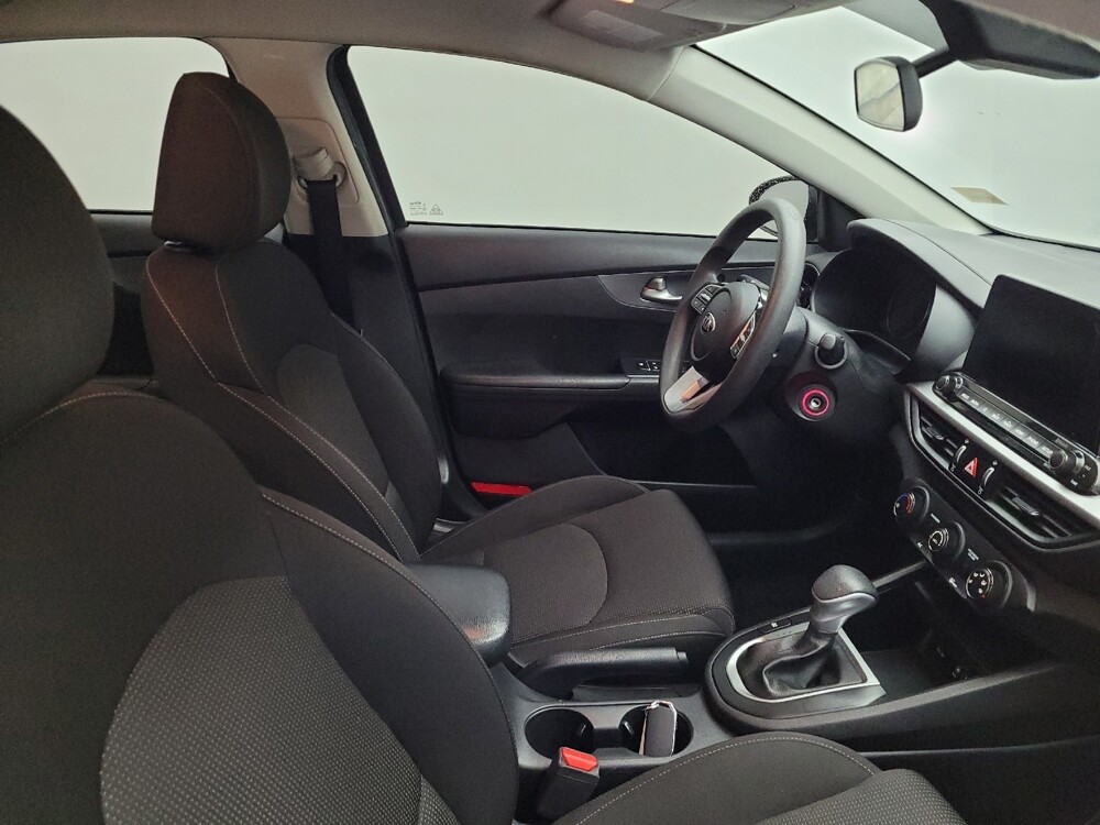 2021 Kia Forte in Columbus, OH 43228 - 18109517 21