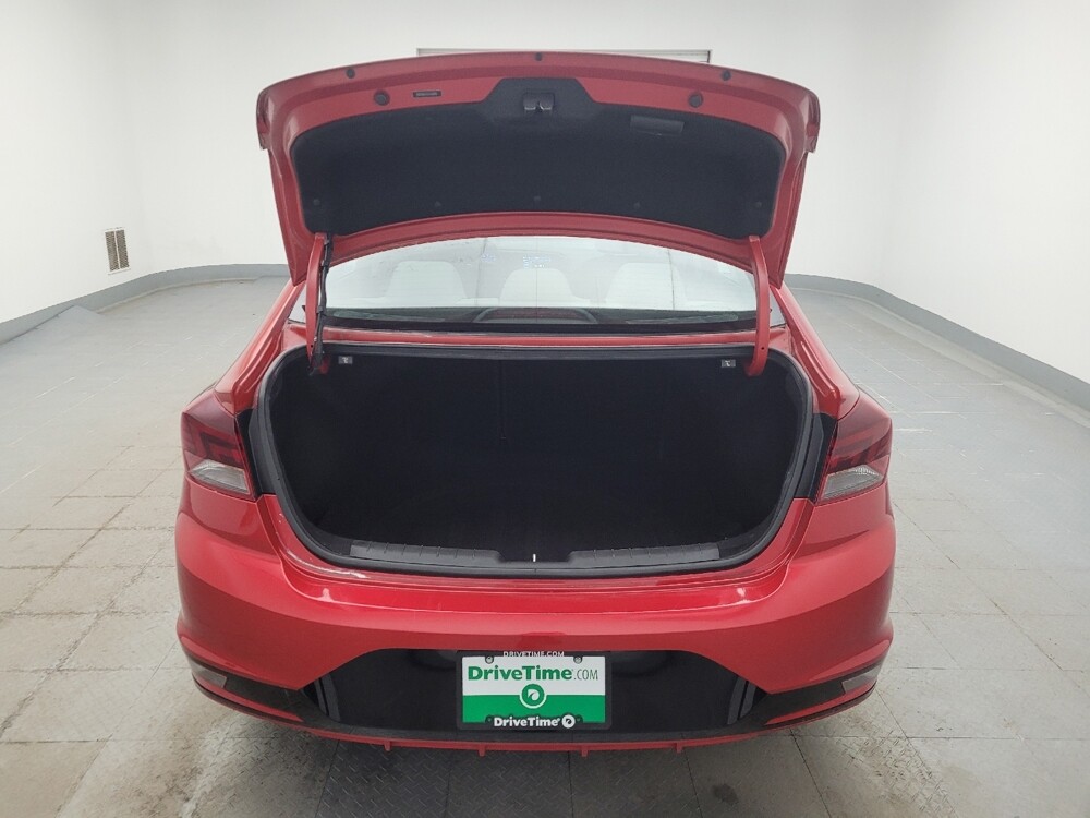 2020 Hyundai Elantra in Miamisburg, OH 45342 - 18109522 29