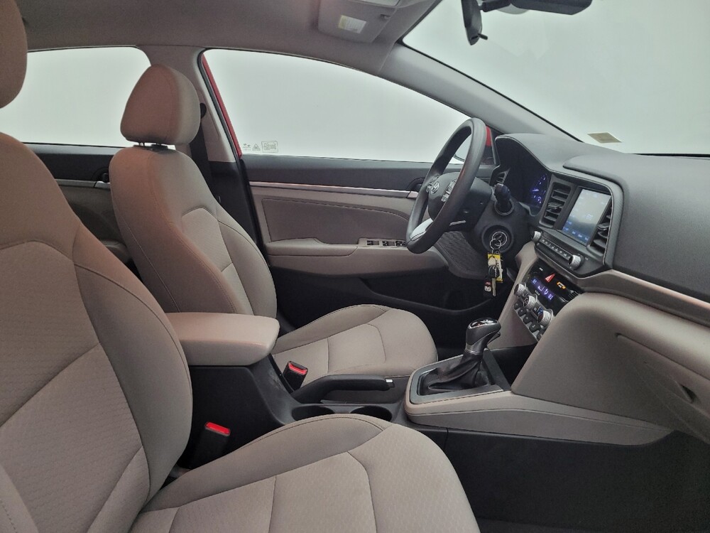 2020 Hyundai Elantra in Miamisburg, OH 45342 - 18109522 21
