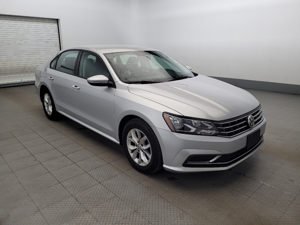 2018 Volkswagen Passat in Richmond, VA 23235 - 18109525 13