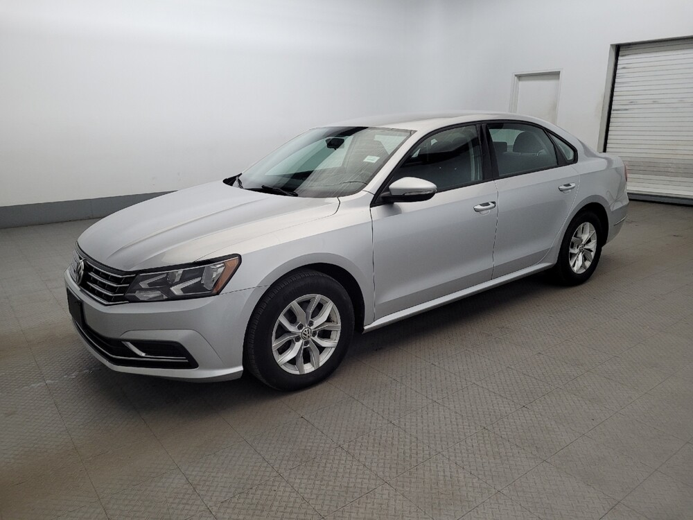 2018 Volkswagen Passat in Richmond, VA 23235 - 18109525 2