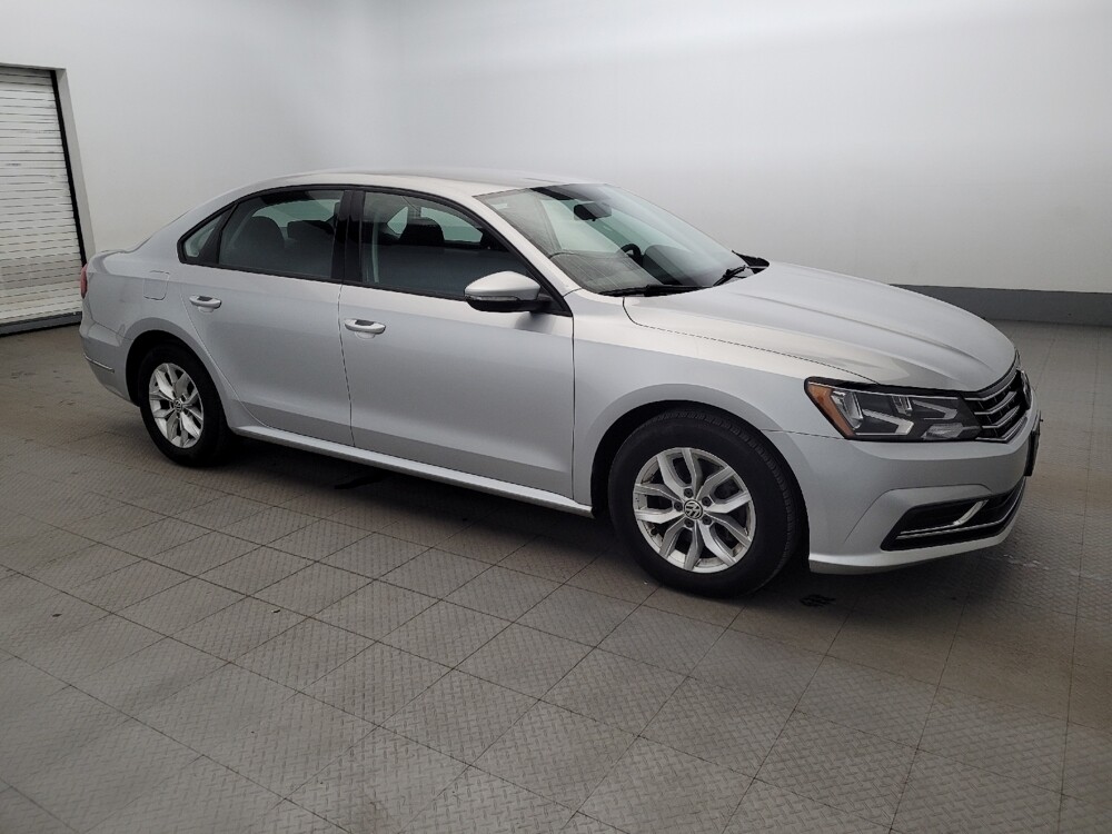 2018 Volkswagen Passat in Richmond, VA 23235 - 18109525 11