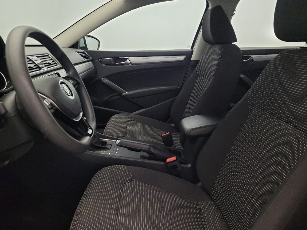 2018 Volkswagen Passat in Richmond, VA 23235 - 18109525 17