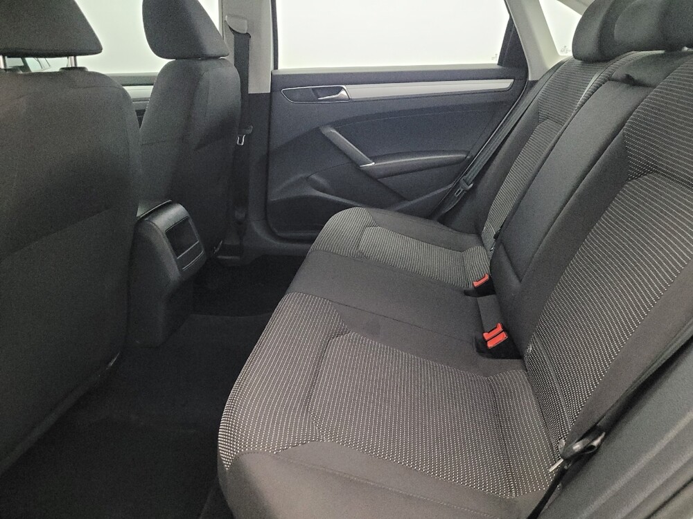 2018 Volkswagen Passat in Richmond, VA 23235 - 18109525 18