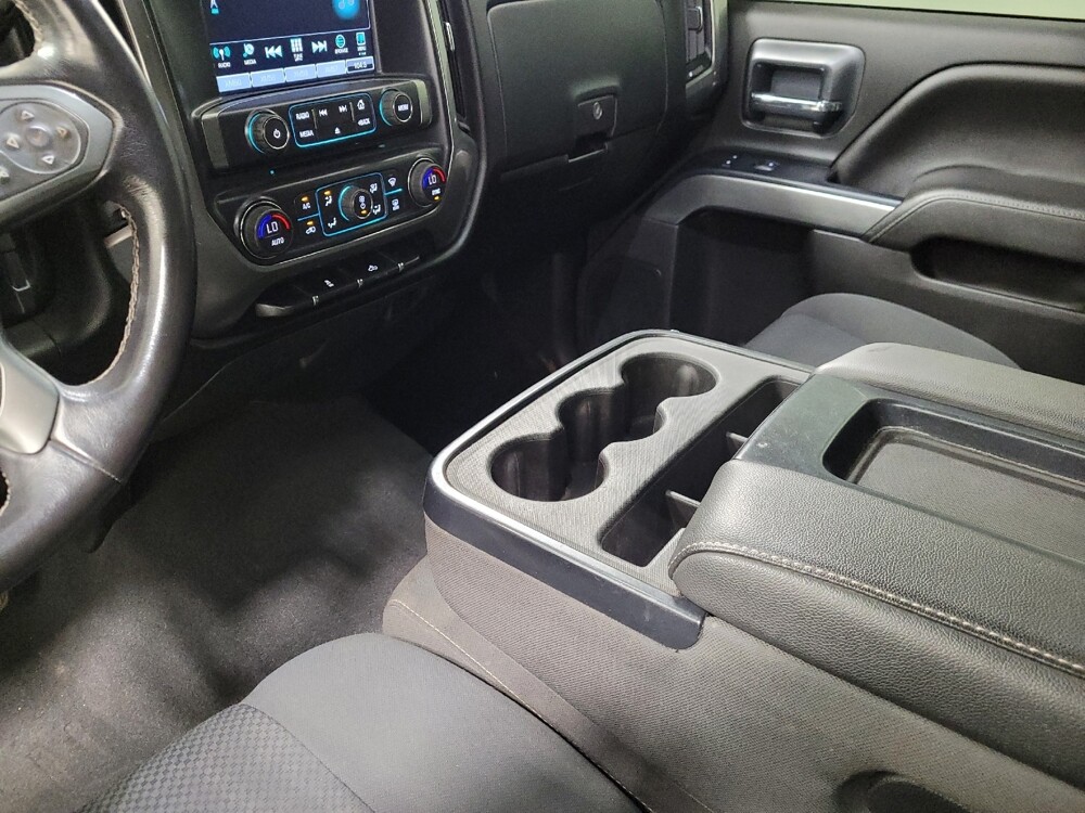 2018 Chevrolet Silverado 1500 in Plymouth Meeting, PA 19462 - 18109527 26