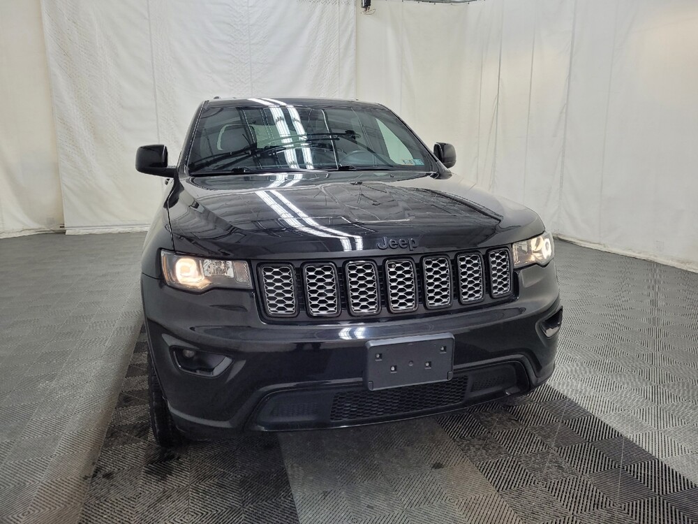 2018 Jeep Grand Cherokee in Plymouth Meeting, PA 19462 - 18109530 14