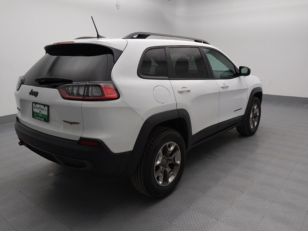 2019 Jeep Cherokee in St. Louis, MO 63136 - 18109534 9