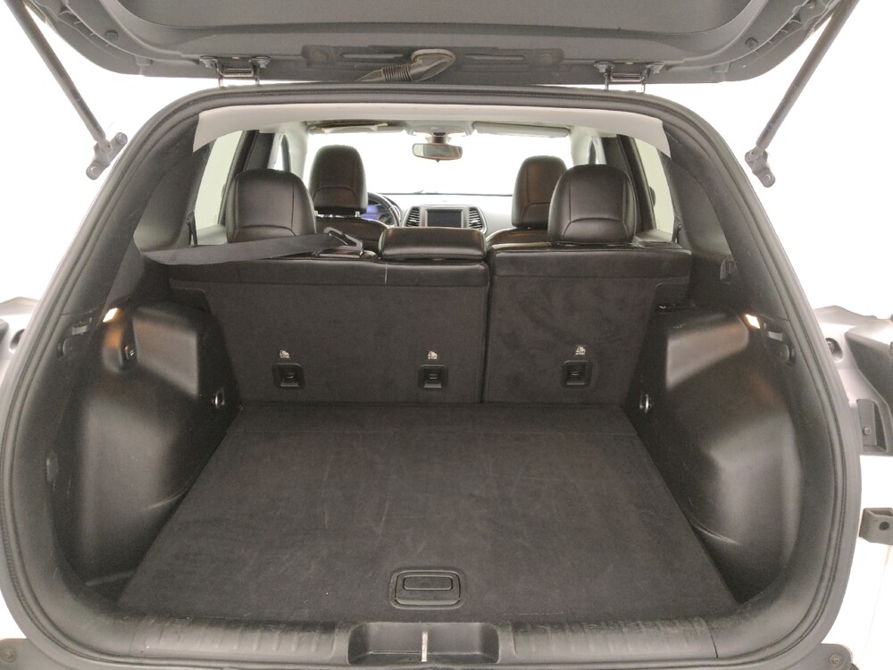 2019 Jeep Cherokee in St. Louis, MO 63136 - 18109534 29