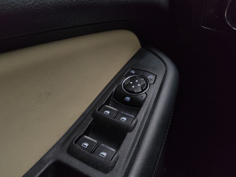 2021 Ford Edge in Topeka, KS 66611 - 18109538 27