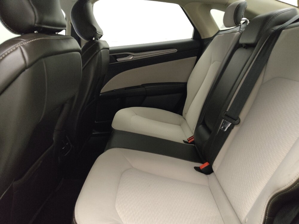 2019 Ford Fusion in Midlothian, IL 60445 - 18109544 18