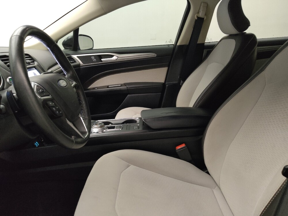 2019 Ford Fusion in Midlothian, IL 60445 - 18109544 17