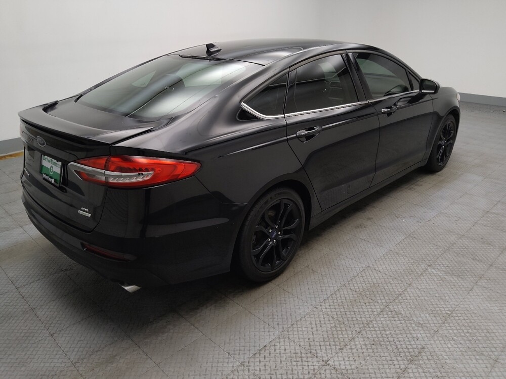 2019 Ford Fusion in Midlothian, IL 60445 - 18109544 10