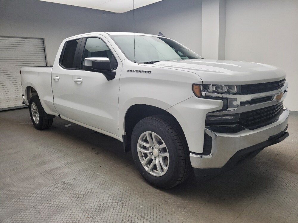 2020 Chevrolet Silverado 1500 in Taylor, MI 48180 - 18109547 11