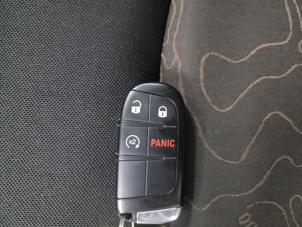 2023 Jeep Renegade in Indianapolis, IN 46222 - 18109548 32