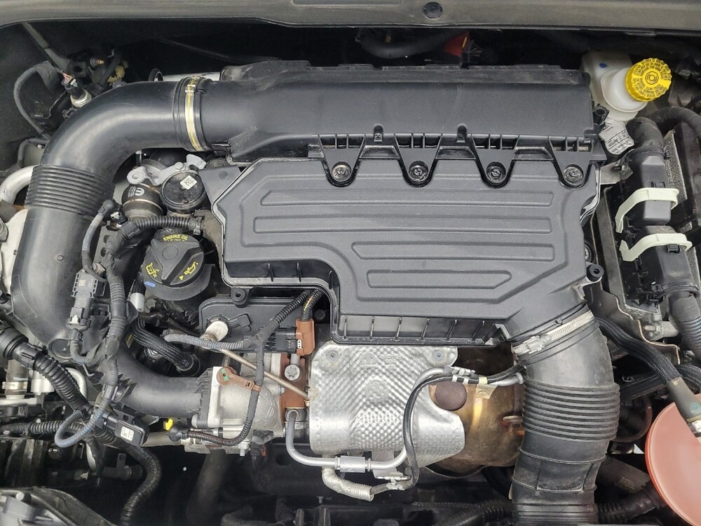 2023 Jeep Renegade in Indianapolis, IN 46222 - 18109548 30