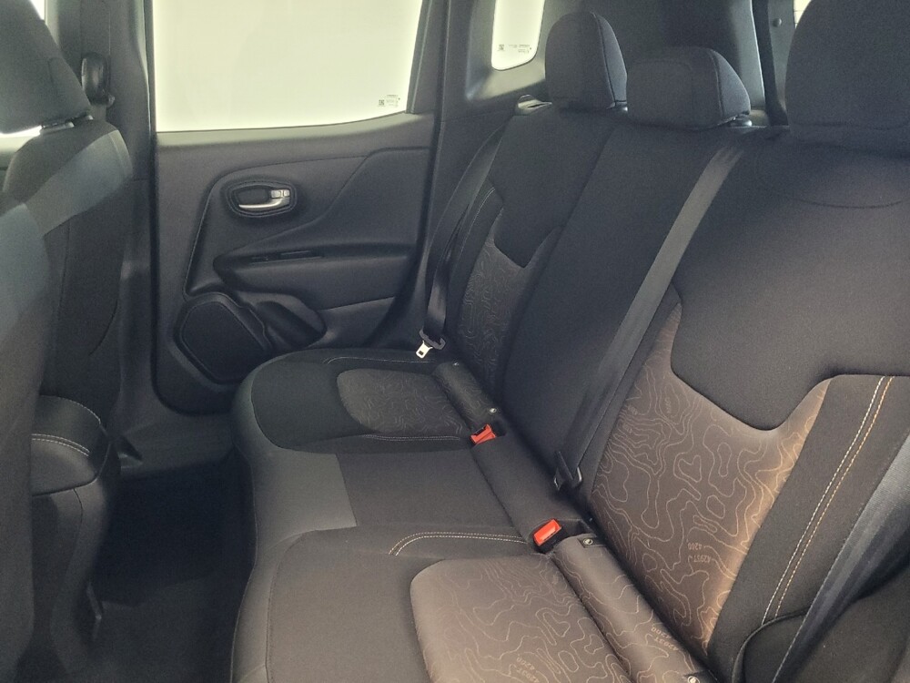 2023 Jeep Renegade in Indianapolis, IN 46222 - 18109548 18