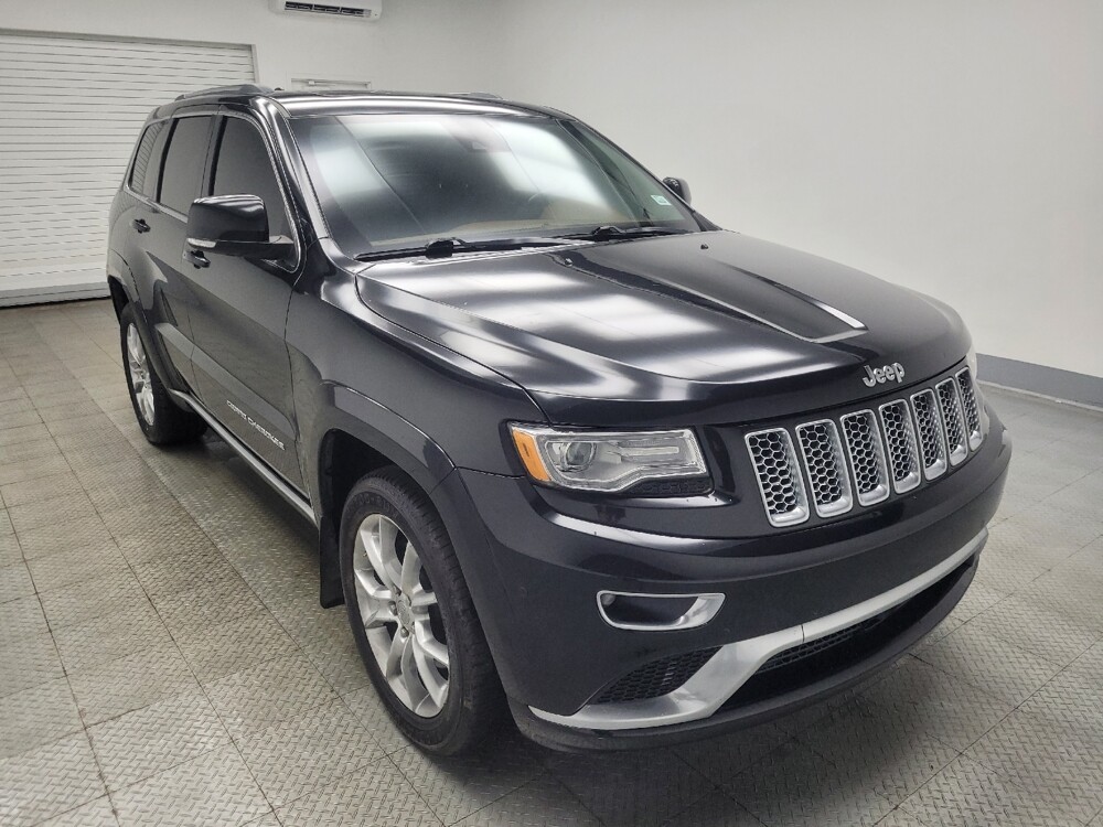 2016 Jeep Grand Cherokee in Indianapolis, IN 46222 - 18109557 13
